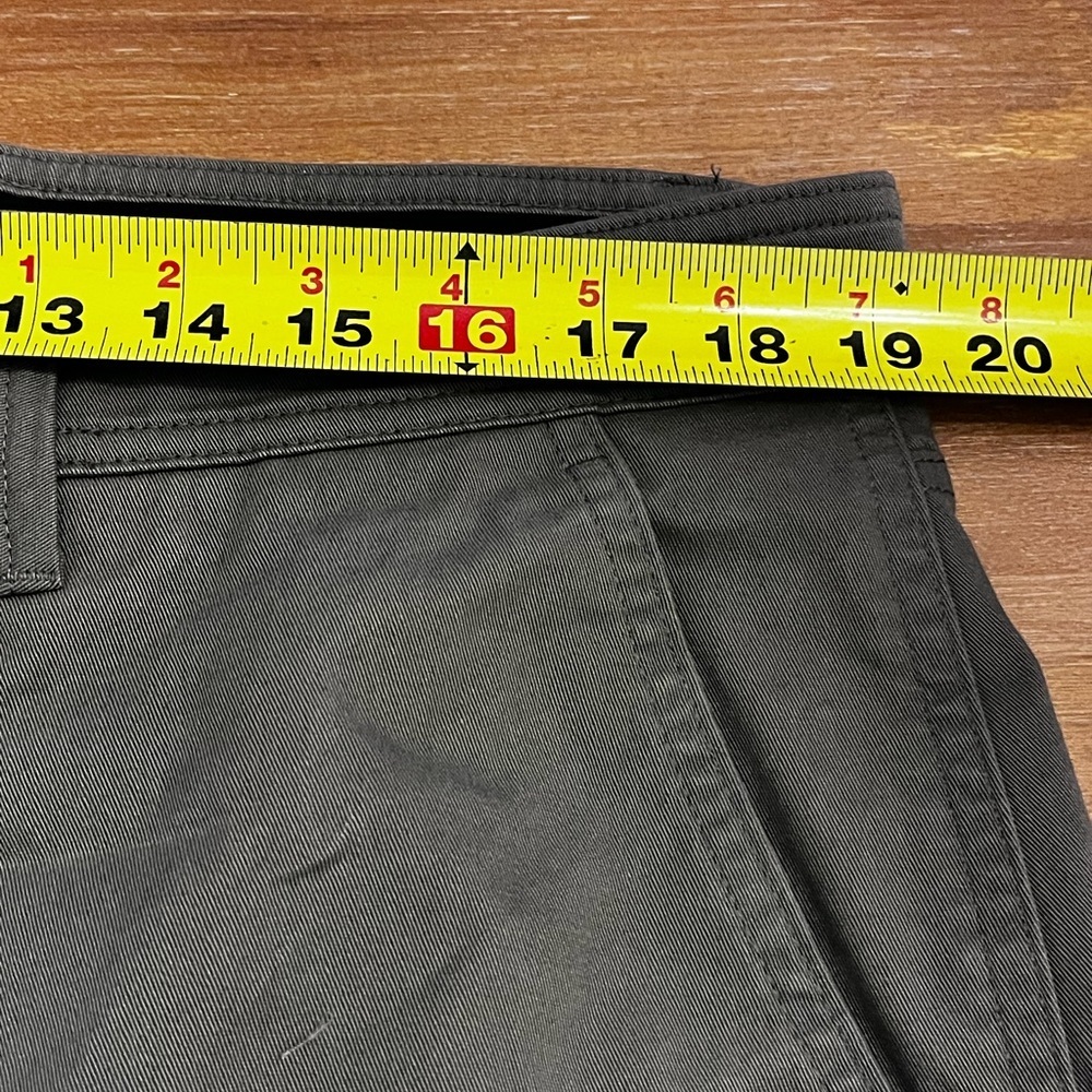 Roundtree & Yorke Cargo Pants Mens 38x32 Grey  Core Comfort Waistband Casual NEW - Picture 9 of 13